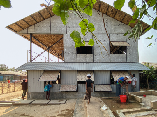 Image of the community centre camp in Ukhiya Bangladesh