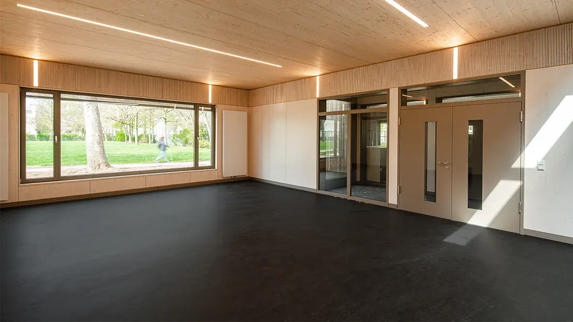 Forbo_Jugendtreff, Bergl_Tom Bauer