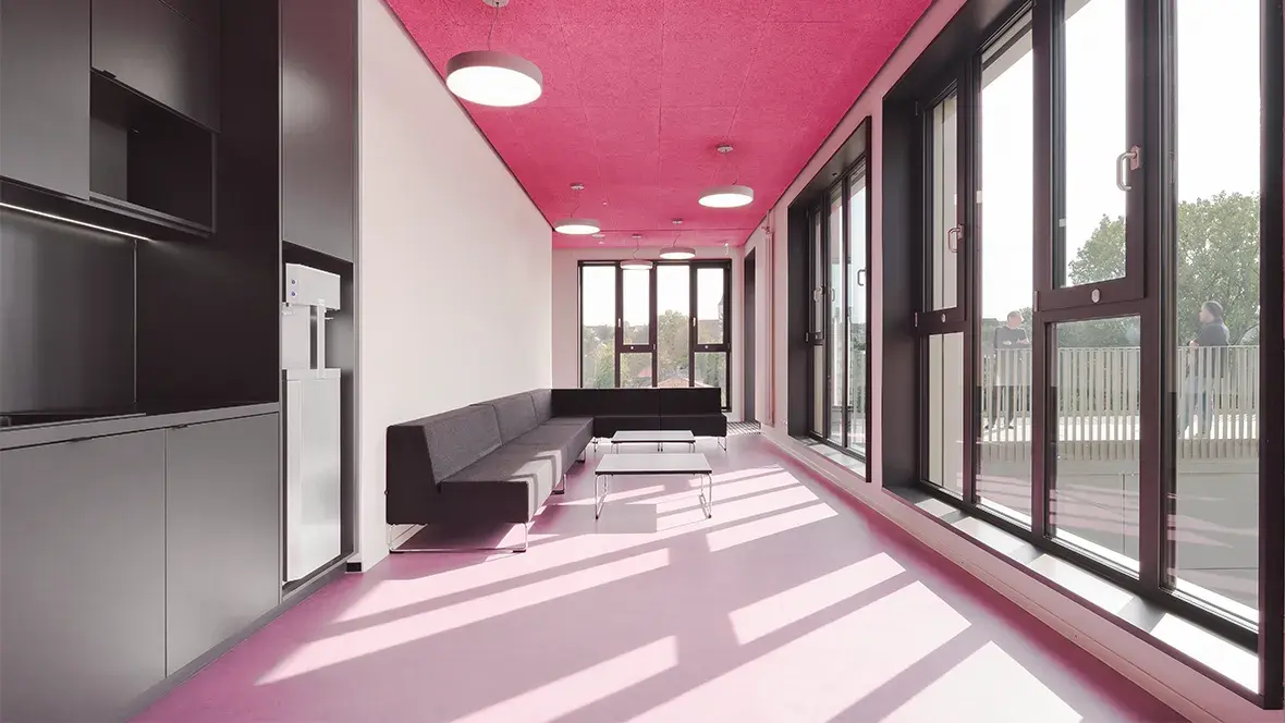 Forbo_Oscar-Parte-Schule, Freiburg_Brigida Gonzáles