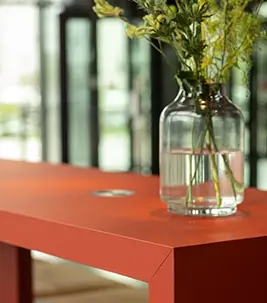 Jyllandsposten Furniture Linoleum salsa table