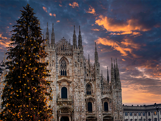 Weihnachten in Mailand_AdobeStock