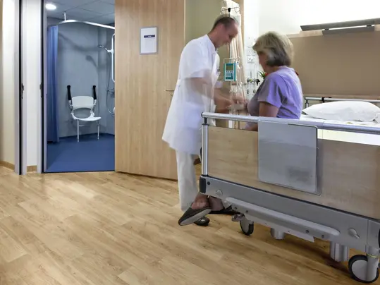 Revêtement de sol EPHAD maison de retraite Surestep | Forbo Flooring Systems