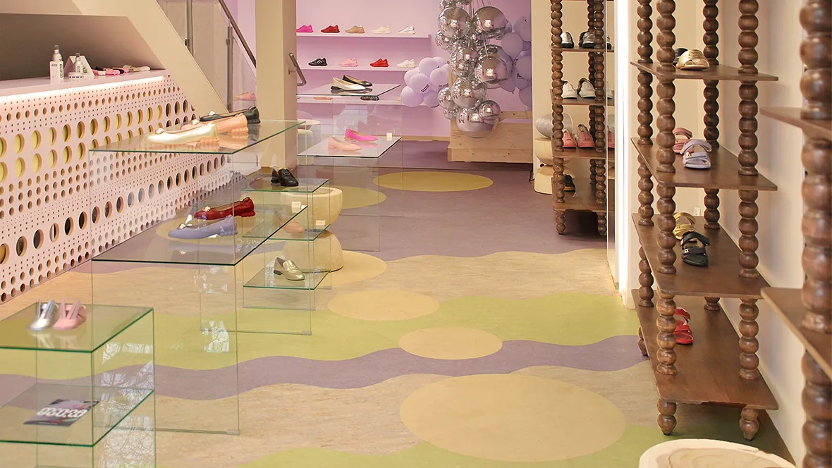 MINNA MINNA Flagship store