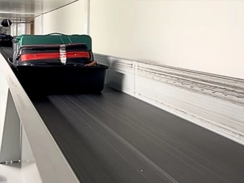 rotterdam_airport_conveyor