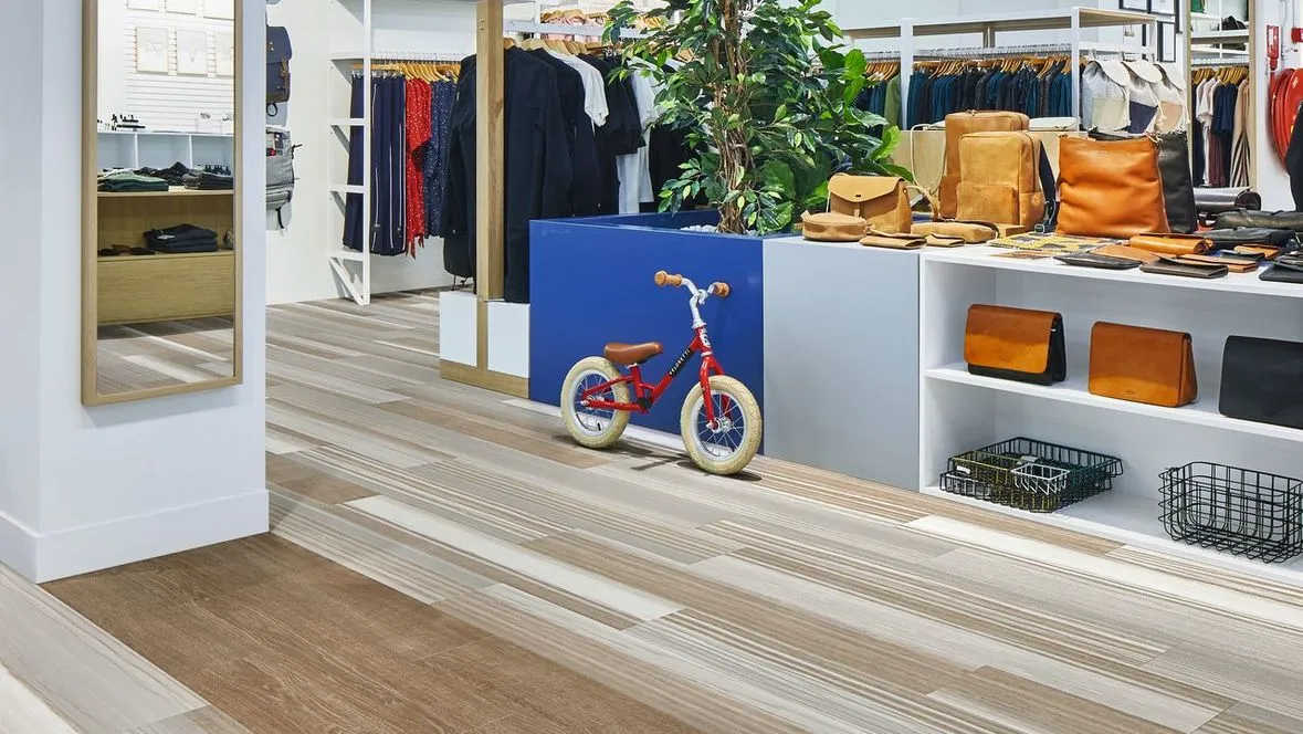 Retail environment with Allura Fusion floor designs