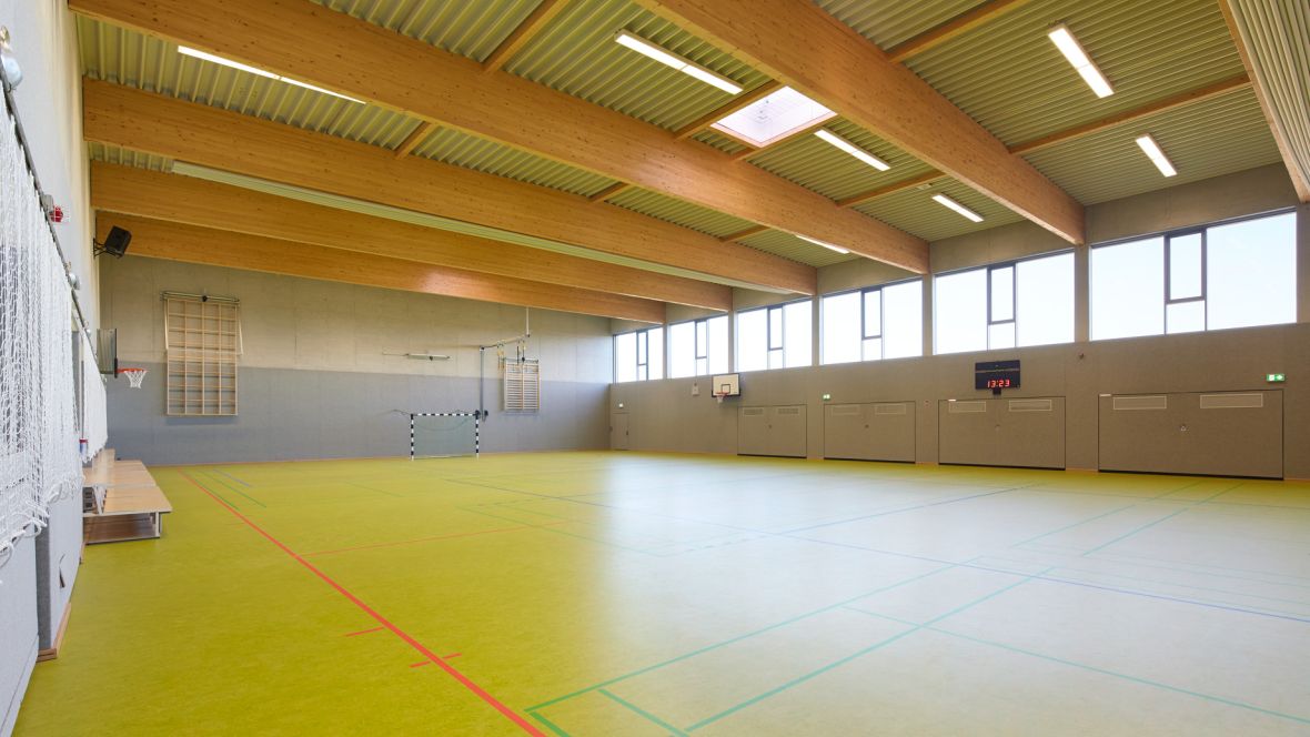 Zweifach-Sporthalle Sendenhorst-Albersloh Mehrzweckhalle – Forbo Marmoleum Sport