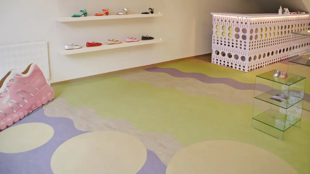 MINNA MINNA Flagship store