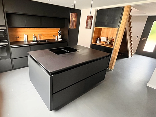 FloorColouring_Nivellierung_Betonoptik_Kueche