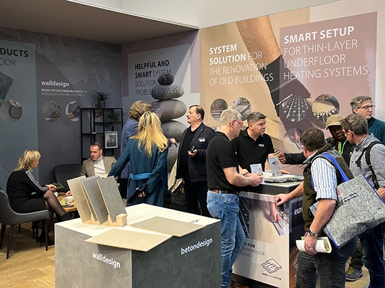 Messestand BAU Besuchergespräche_2_BAU 2025