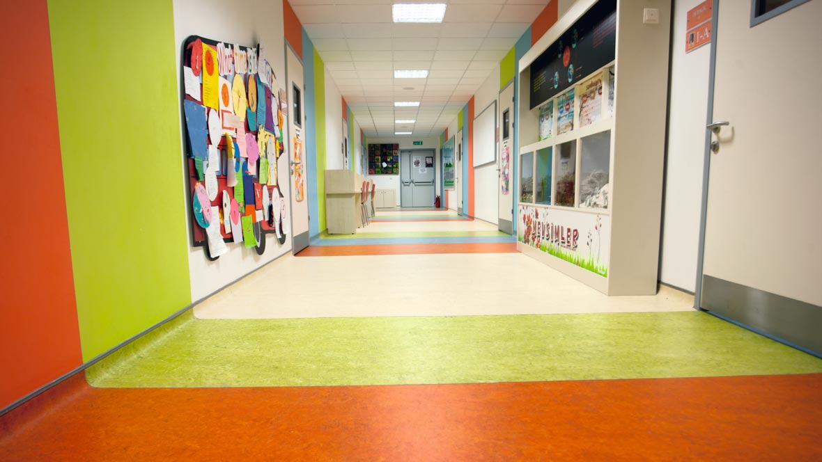 Bilfen Kurtkoy School Marmoleum | Forbo Flooring Systems