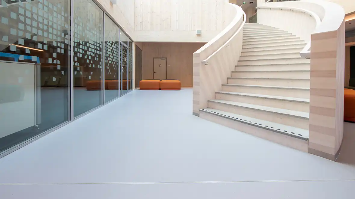 Rae State secondary school_Estonia_Marmoleum Solid_RGB