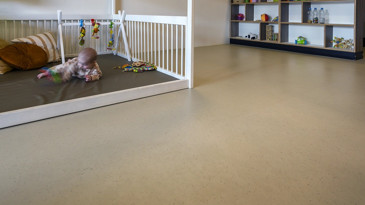 TintelTuin kinderopvang met Marmoleum Cocoa als basis