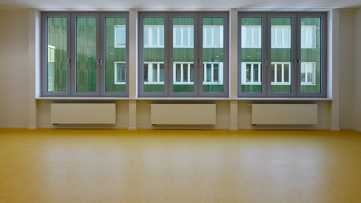 Forbo_Gesamtschule Wasseramselweg Köln_Manos Meisen