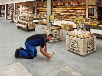 Allura Puzzle lose lay flooring in a shopping centre 