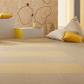 Marmoleum Modular_t3289 sandstone_t3774 corn silk