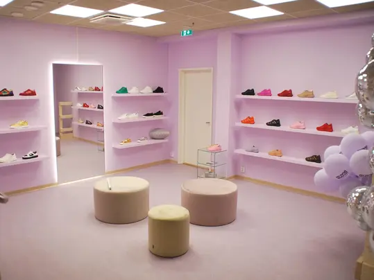 MINNA MINNA Flagship store