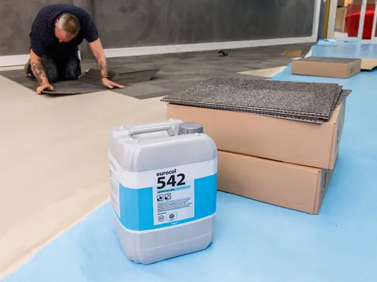 542 EUROFIX TACK PLUS