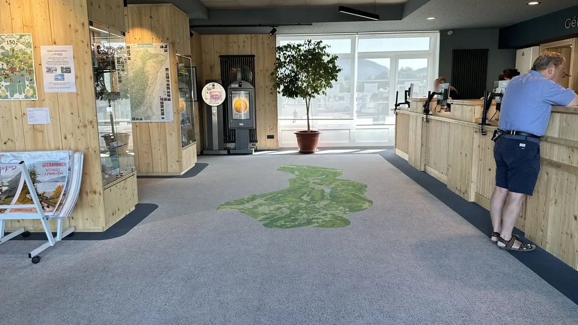Revêtement de sol Office de tourisme Gerardmer Flotex | Forbo Flooring