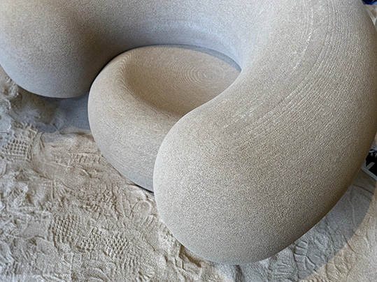 MKGK, 'Bound Bench' | Trendbericht 25/26 | Forbo Flooring Systems