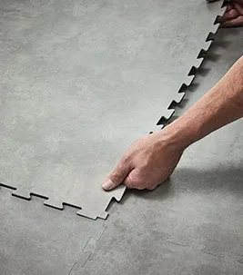 Forbo_Allura-Puzzle-adhesive-free-flooring