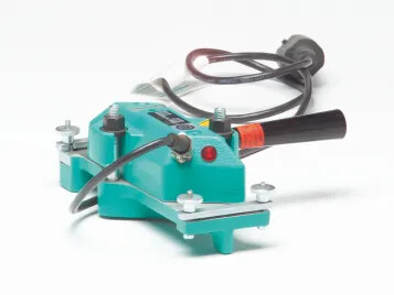 Heating press for bonded splices Heating press for bonded splices