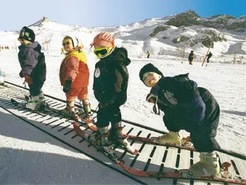 Ski-Transportbänder