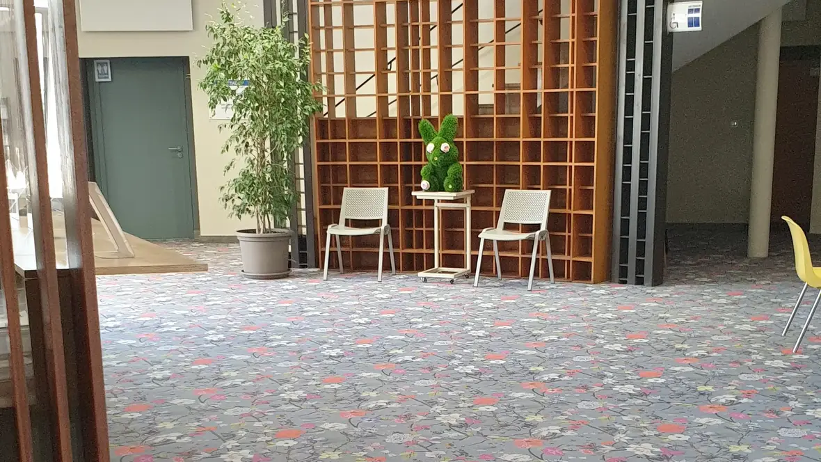 Revêtement de sol Maison des services Narbonne Flotex | Forbo Flooring