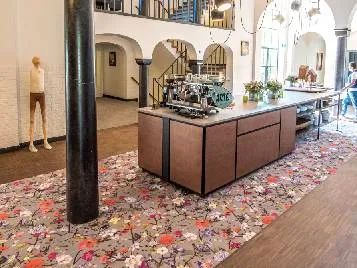 Flotex Vision - Floral carpet for retail store