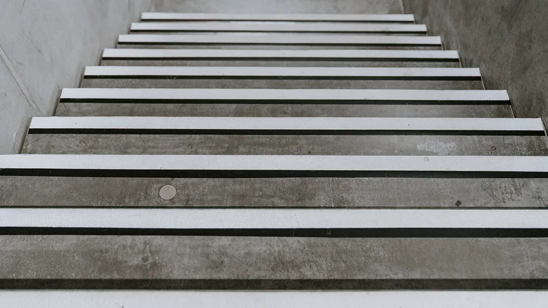 Revêtement de sol | Staircase escalier | Forbo Flooring Systems