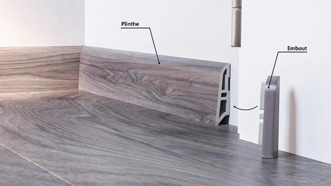 Des plinthes assorties aux revêtements LVT l’accessoire devient essentiel