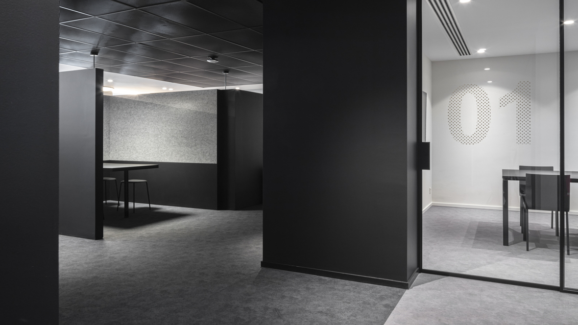 Soenen Office | Five AM | Flotex Tiles 