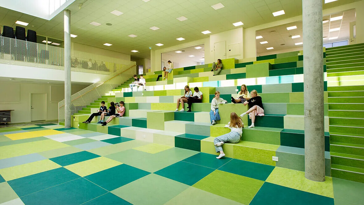 Marmoleum på Dalby-skolan i Danmark Marmoleum på Dalby-skolan i Danmark