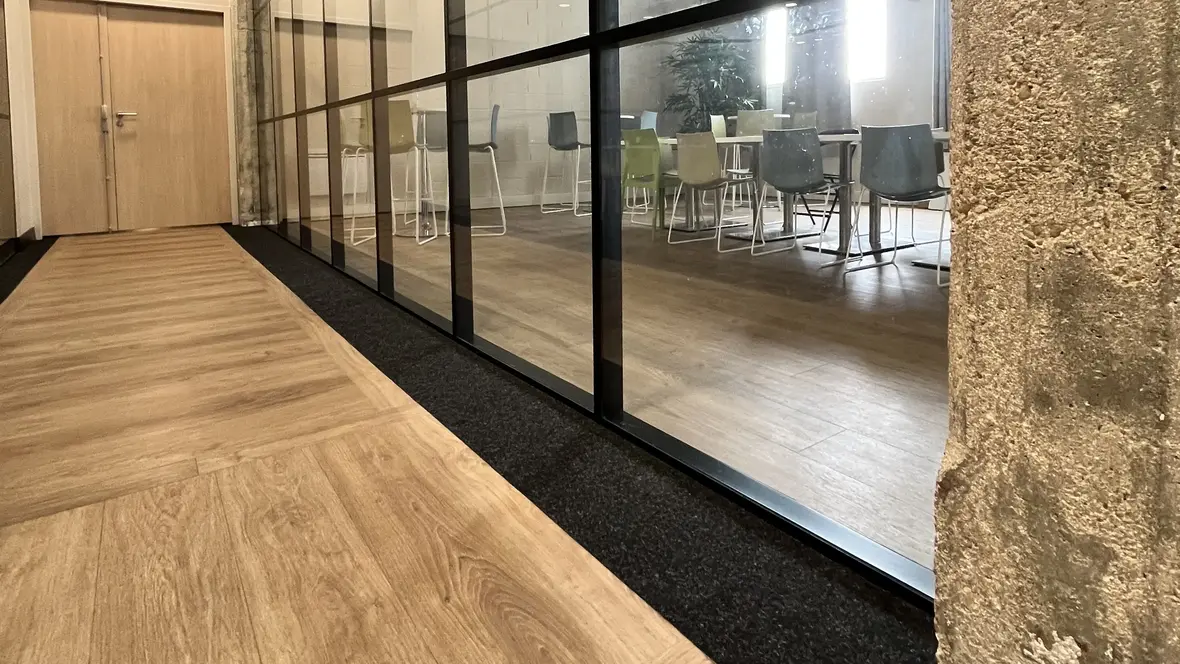 Revêtement de sol Kube allura db markant | Forbo Flooring