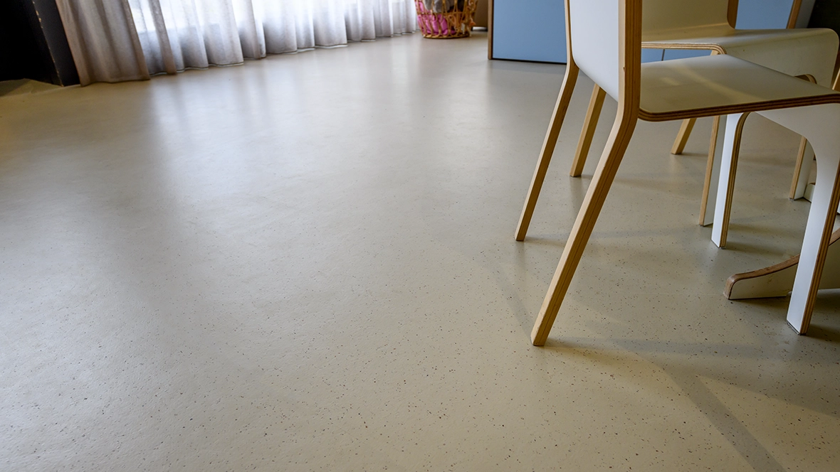 TintelTuin kinderopvang met Marmoleum Cocoa als basis