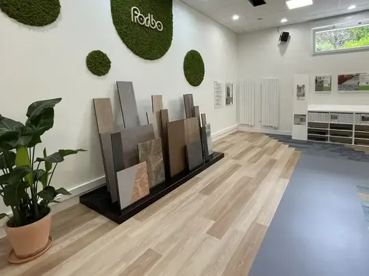 Revêtement de sol Forbo showroom professionnel Reims | Forbo Flooring Systems