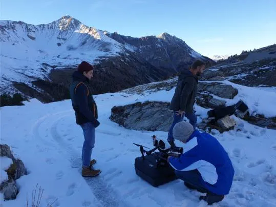 Marmoleum the movie | film crew in snow