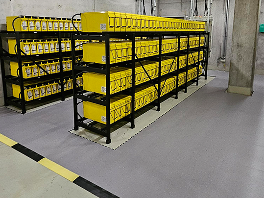 Bodenbeläge für Batterieräume