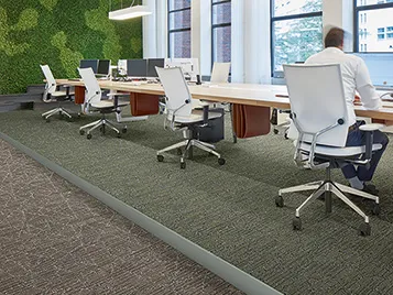 Revêtement de sol, Dalles textiles tuftées Forbo Stories | Forbo Flooring Systems