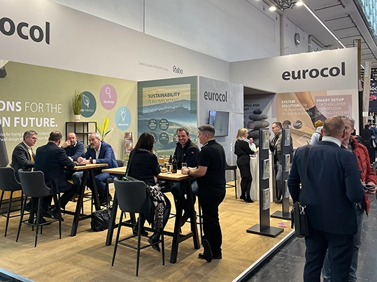 Messestand BAU Besuchergespräche_BAU 2025