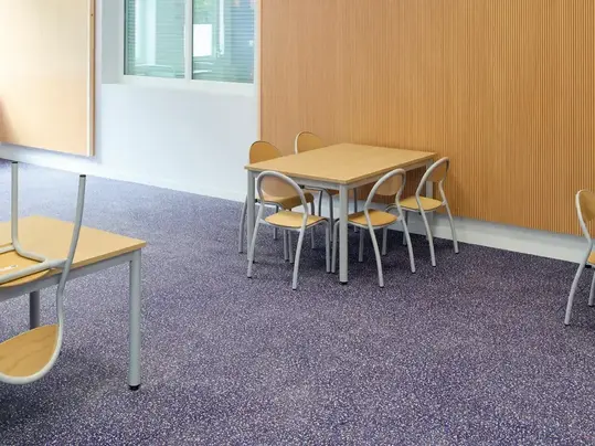 Revêtement de sol PVC sarlon Modul'up | Forbo Flooring Systems
