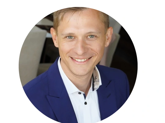 Alexander Schmedes, Global Segment Manager