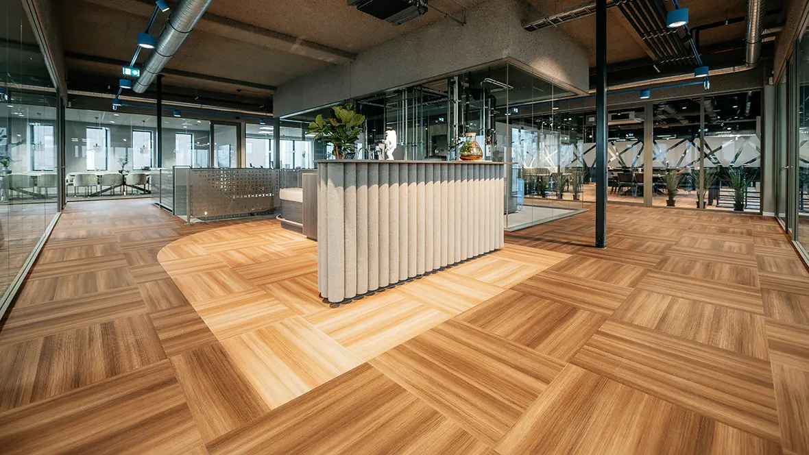 Office I-Techniek BV with Allura Dryback floors
