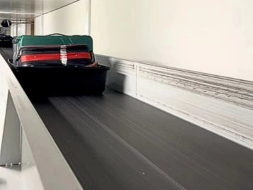 Suitcase Airport Rotterdam