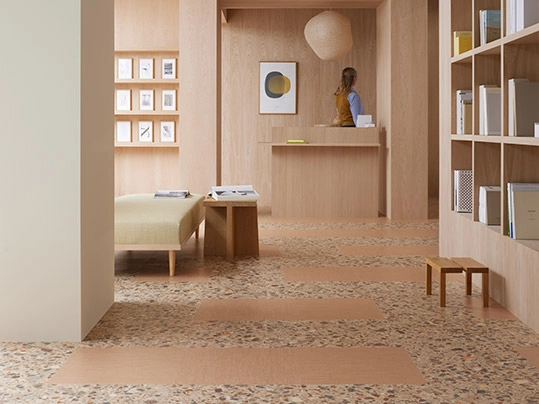 Allura Decibel - 9243 terra terrazzo & 9563 peach twill