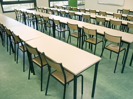 Revêtement de sol salle de classe acoustique Marmoleum decibel | Forbo Flooring Systems
