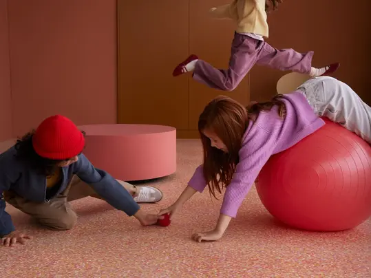 Revêtement de sol personnalisation et matières recyclées | Forbo Flooring Systems