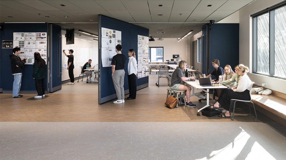 CurtinUni_JohnWardle_Marmoleum_e3747_Bulletin_2214_Modular_Classroom_Flooring_for_schools