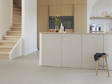 Novilon 5628 light neutral beige