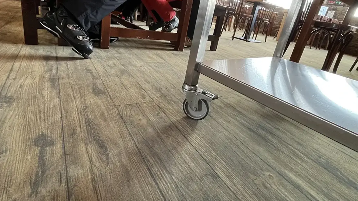 Revêtement de sol Le Chalet des Dolines Flotex | Forbo Flooring