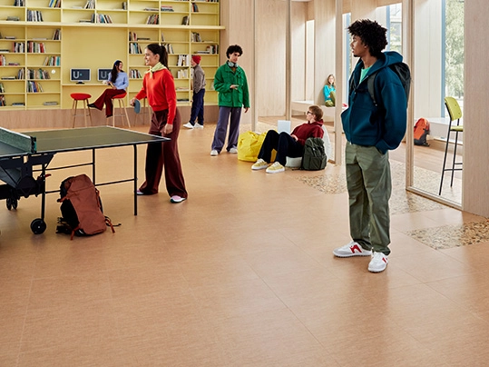 Allura Decibel_9243 terra terrazzo_9563 peach twill_5534 amber serene oak